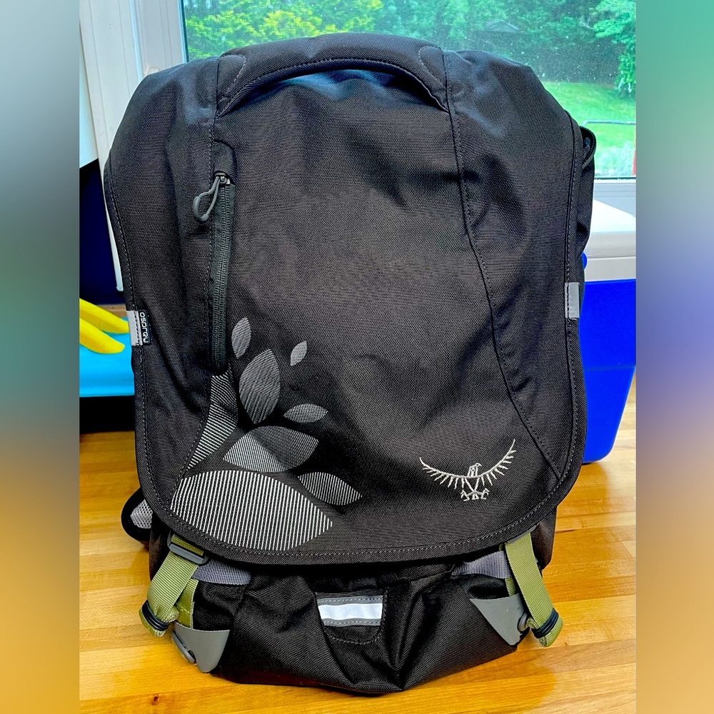 Osprey Flap Jill Pack Backpack Bag Hiking Laptop - Black / Green 💻 🥾 🦅